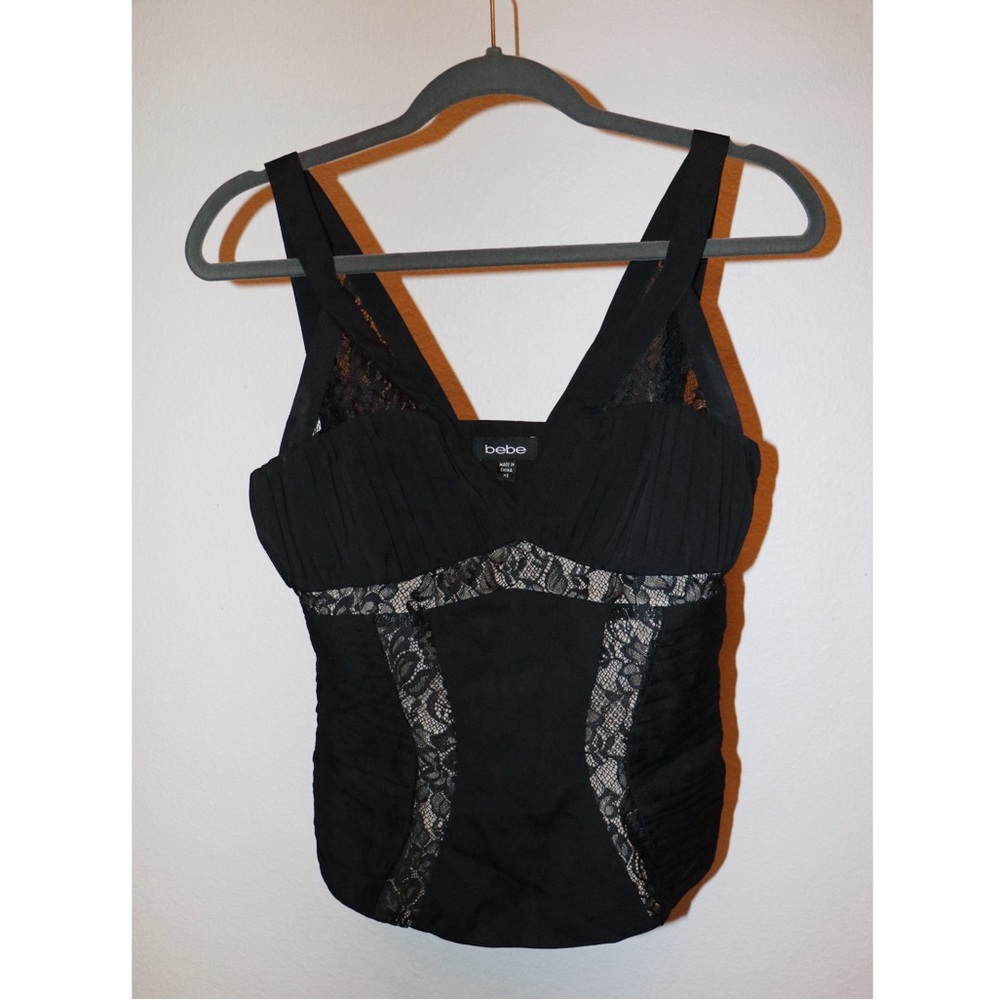 BEBE sleeveless ruched blouse